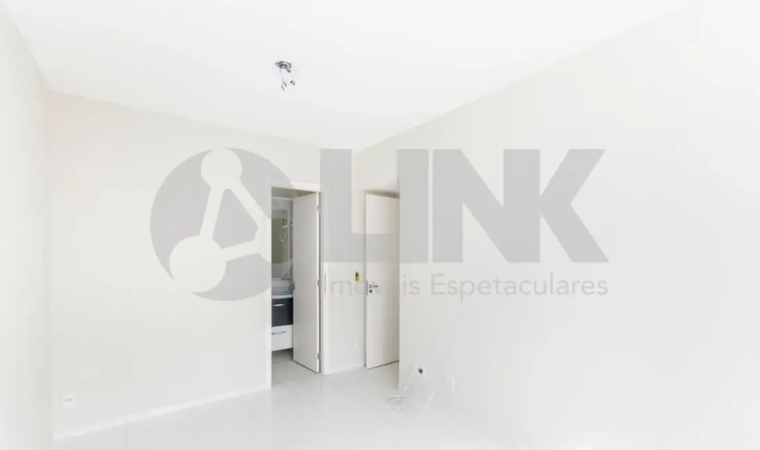 Foto 7 de Apartamento com 3 quartos à venda, 66m2 em Santo Antônio, Porto Alegre - RS