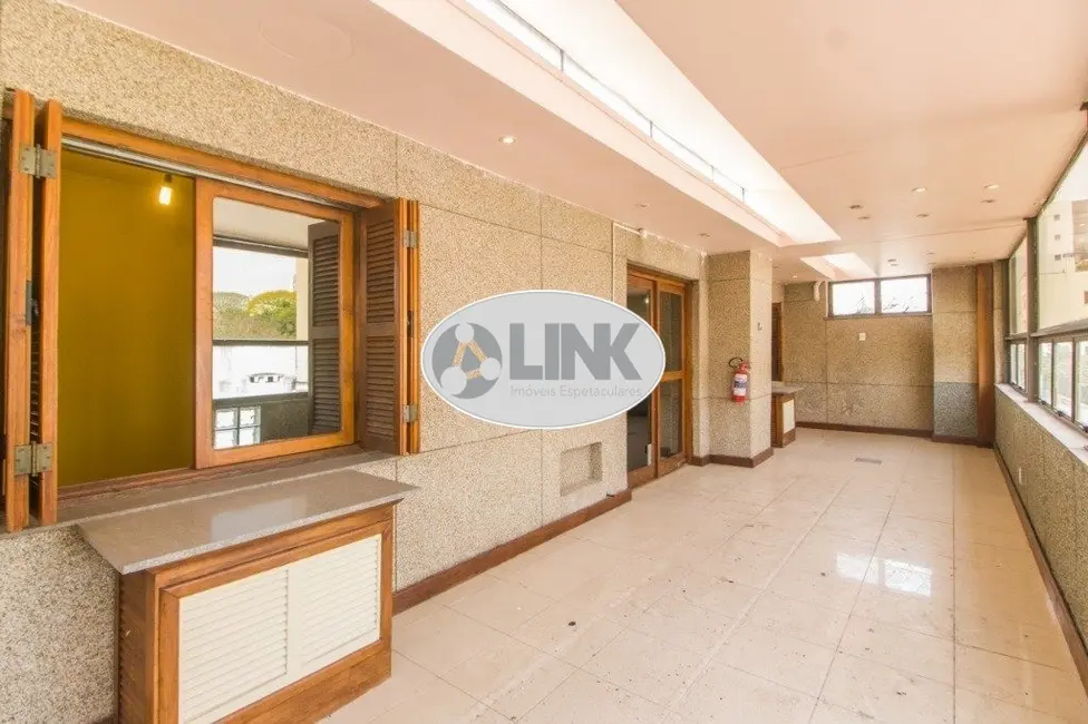Foto 2 de Apartamento com 3 quartos à venda, 142m2 em Higienópolis, Porto Alegre - RS