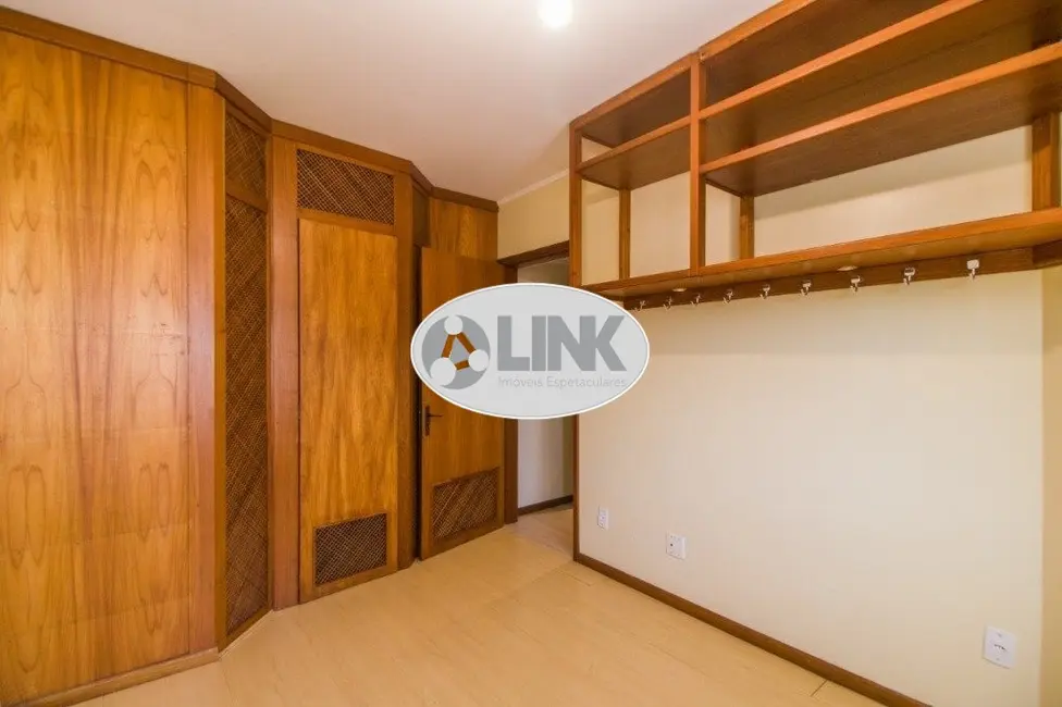 Foto 8 de Apartamento com 3 quartos à venda, 142m2 em Higienópolis, Porto Alegre - RS