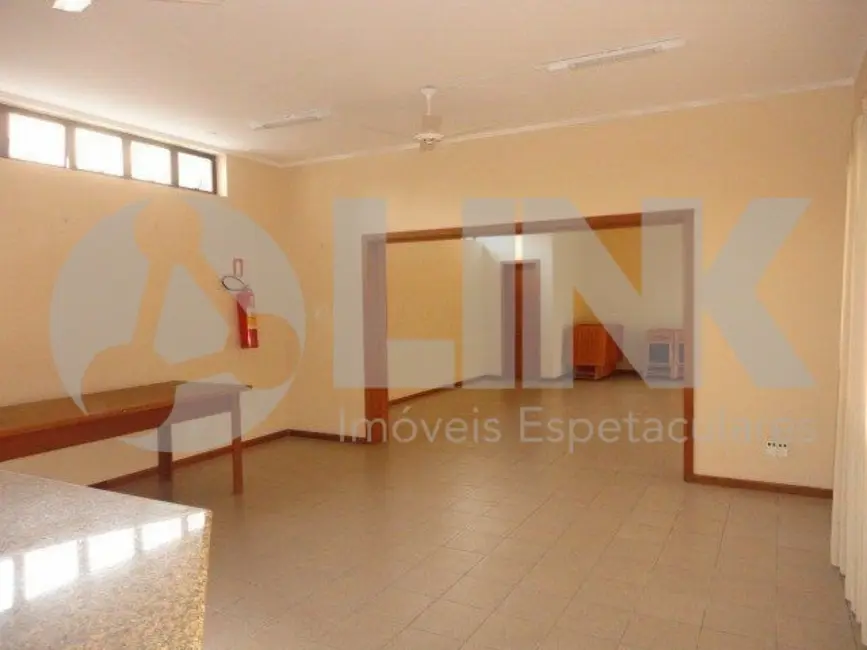 Apartamento com 2 quartos à venda, 59m2 em Vila Ipiranga, Porto Alegre - RS - imagem 9 Foto 9 de Apartamento com 2 quartos à venda, 59m2 em Vila Ipiranga, Porto Alegre - RS
