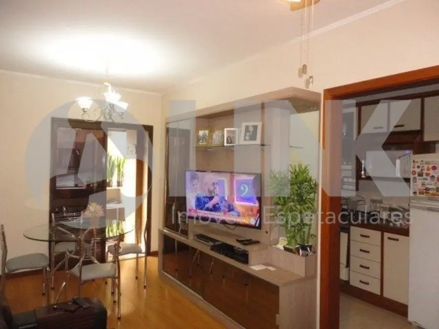 Apartamento com 2 quartos à venda, 59m2 em Vila Ipiranga, Porto Alegre - RS - imagem 3 Foto 3 de Apartamento com 2 quartos à venda, 59m2 em Vila Ipiranga, Porto Alegre - RS