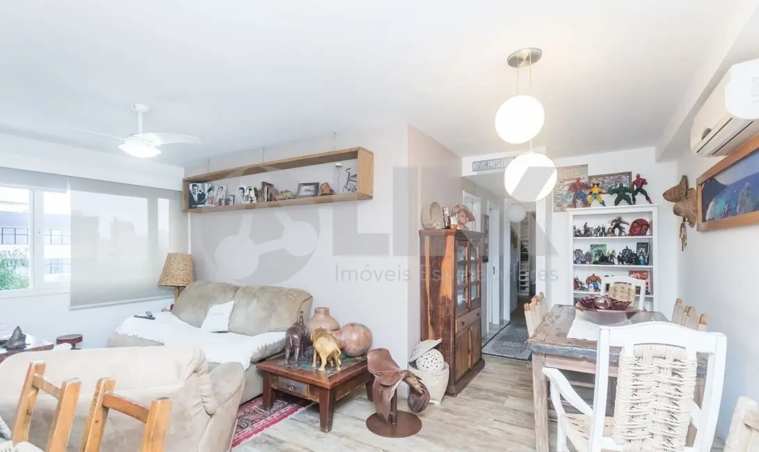 Apartamento com 3 quartos à venda, 86m2 em Passo da Areia, Porto Alegre - RS - imagem 1 Foto 1 de Apartamento com 3 quartos à venda, 86m2 em Passo da Areia, Porto Alegre - RS