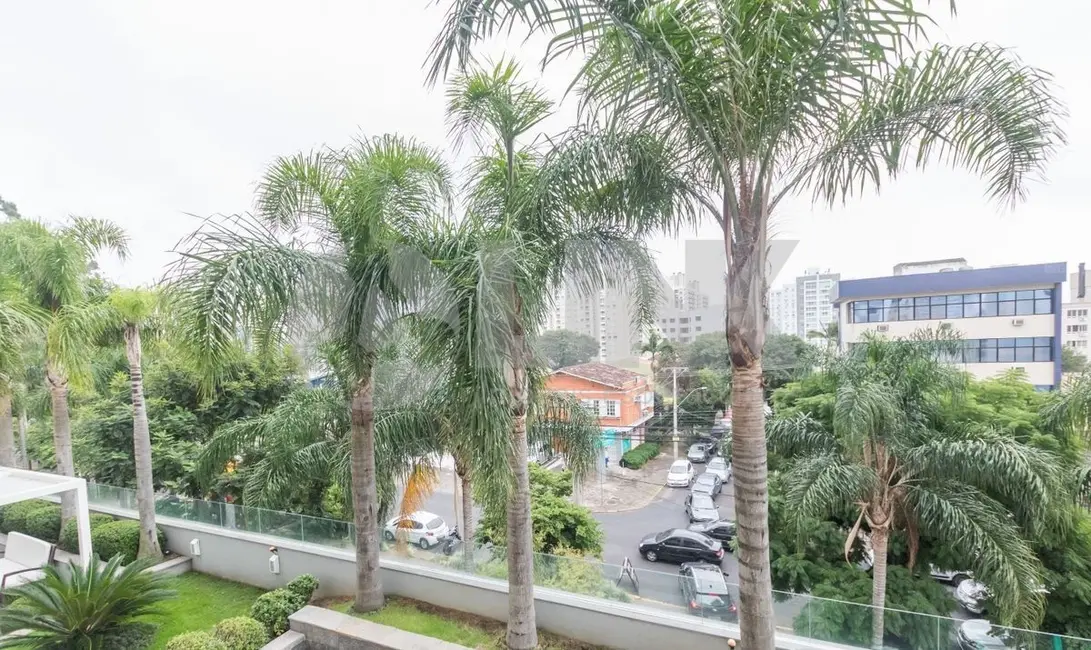 Apartamento com 3 quartos à venda, 86m2 em Passo da Areia, Porto Alegre - RS - imagem 4 Foto 4 de Apartamento com 3 quartos à venda, 86m2 em Passo da Areia, Porto Alegre - RS