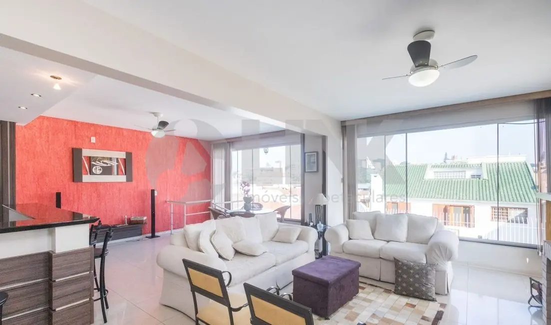Foto 1 de Casa com 3 quartos à venda, 316m2 em Jardim Lindóia, Porto Alegre - RS