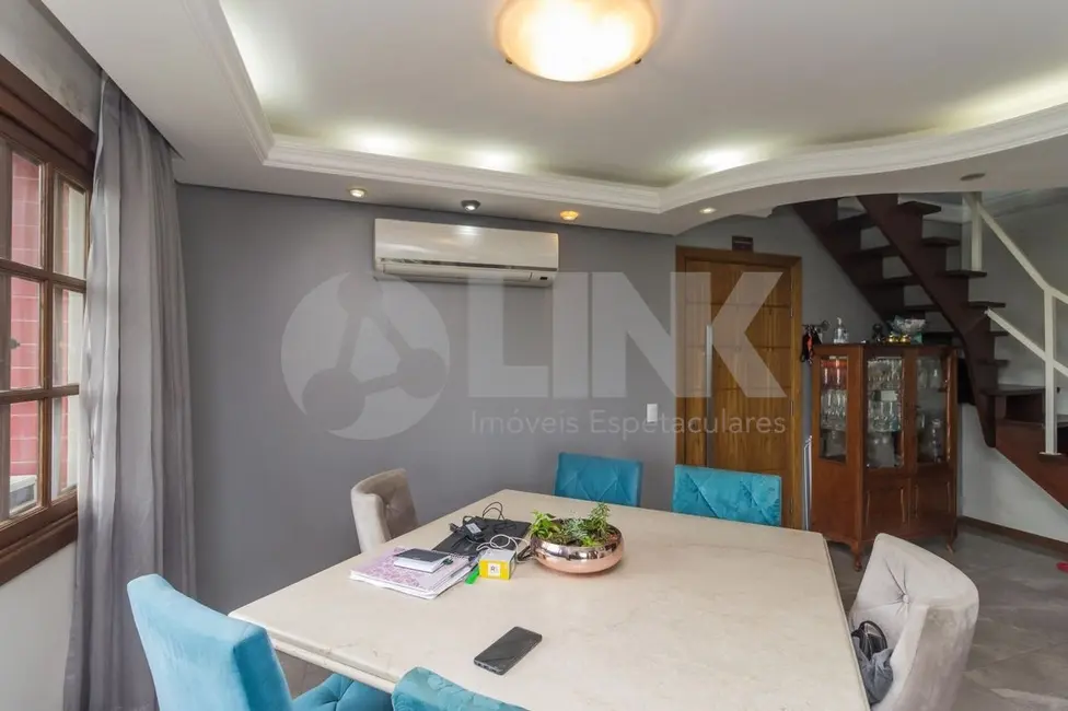 Foto 7 de Apartamento com 3 quartos à venda, 215m2 em Vila Ipiranga, Porto Alegre - RS