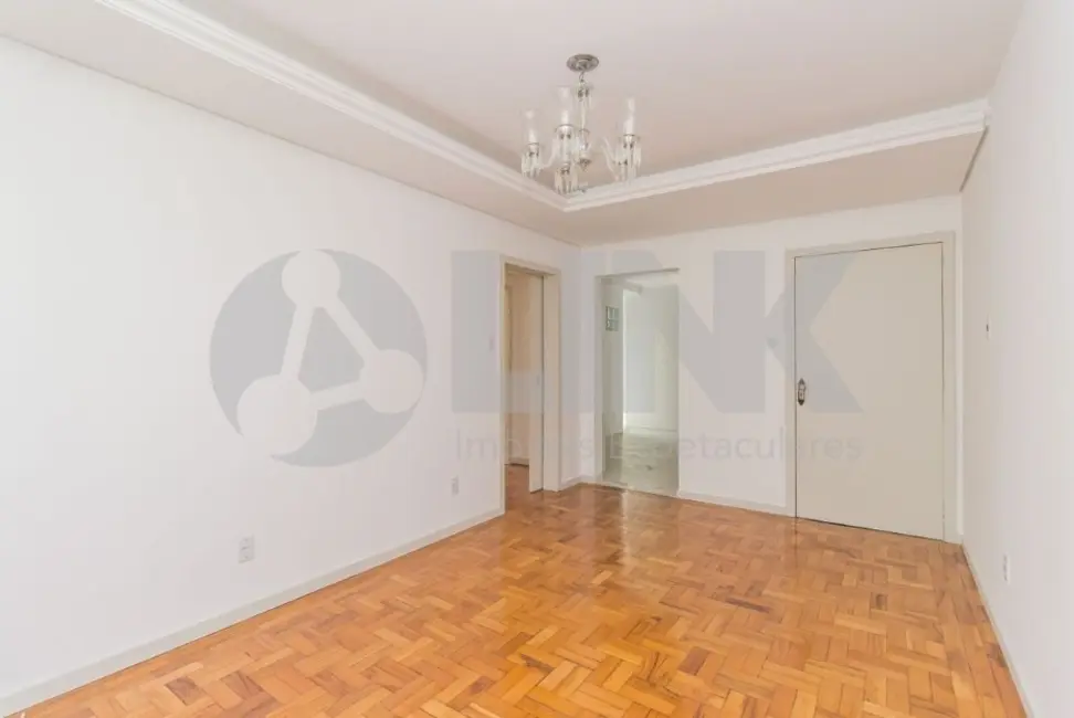 Apartamento com 2 quartos à venda, 68m2 em Auxiliadora, Porto Alegre - RS - imagem 3 Foto 3 de Apartamento com 2 quartos à venda, 68m2 em Auxiliadora, Porto Alegre - RS