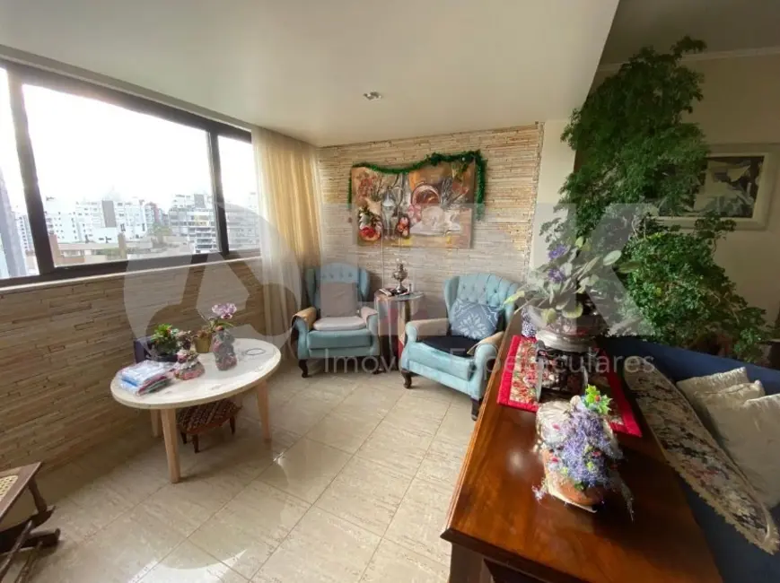 Apartamento com 3 quartos à venda, 159m2 em Bela Vista, Porto Alegre - RS - imagem 4 Foto 4 de Apartamento com 3 quartos à venda, 159m2 em Bela Vista, Porto Alegre - RS