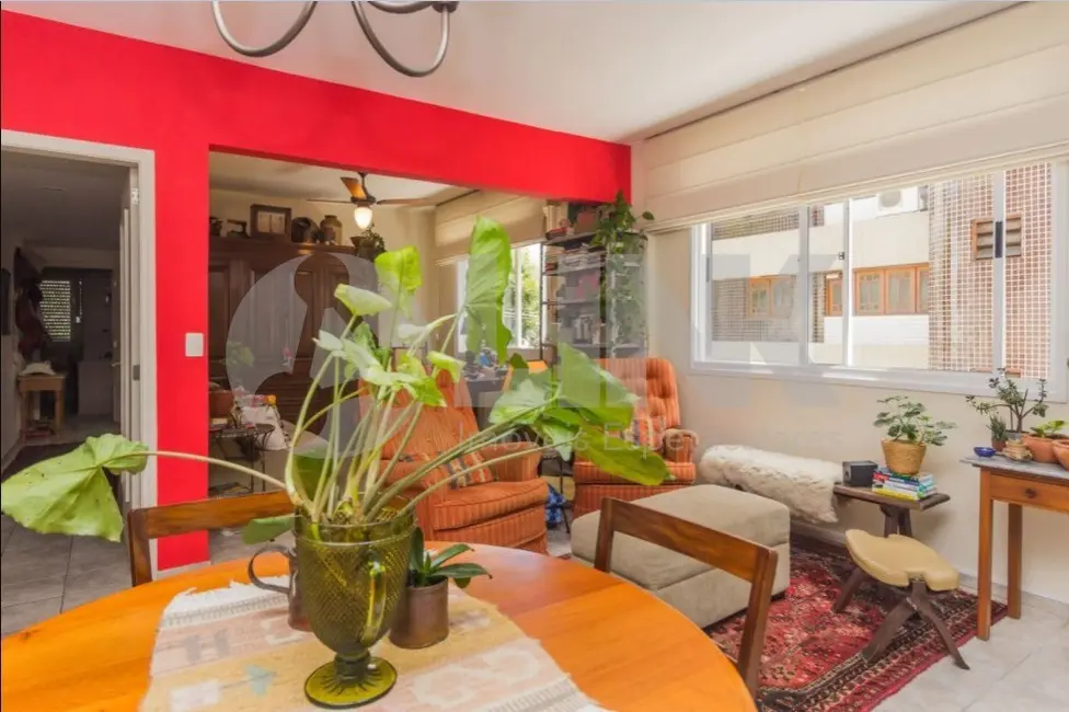 Foto 2 de Apartamento com 3 quartos à venda, 109m2 em Auxiliadora, Porto Alegre - RS