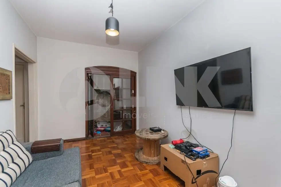 Foto 2 de Apartamento com 2 quartos à venda, 83m2 em Auxiliadora, Porto Alegre - RS