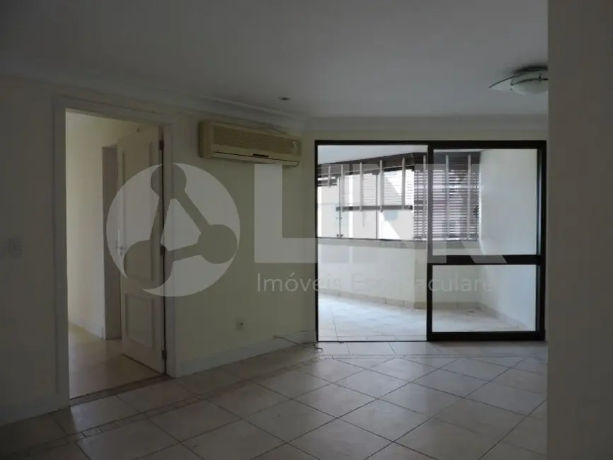 Foto 3 de Apartamento com 3 quartos à venda, 100m2 em Boa Vista, Porto Alegre - RS