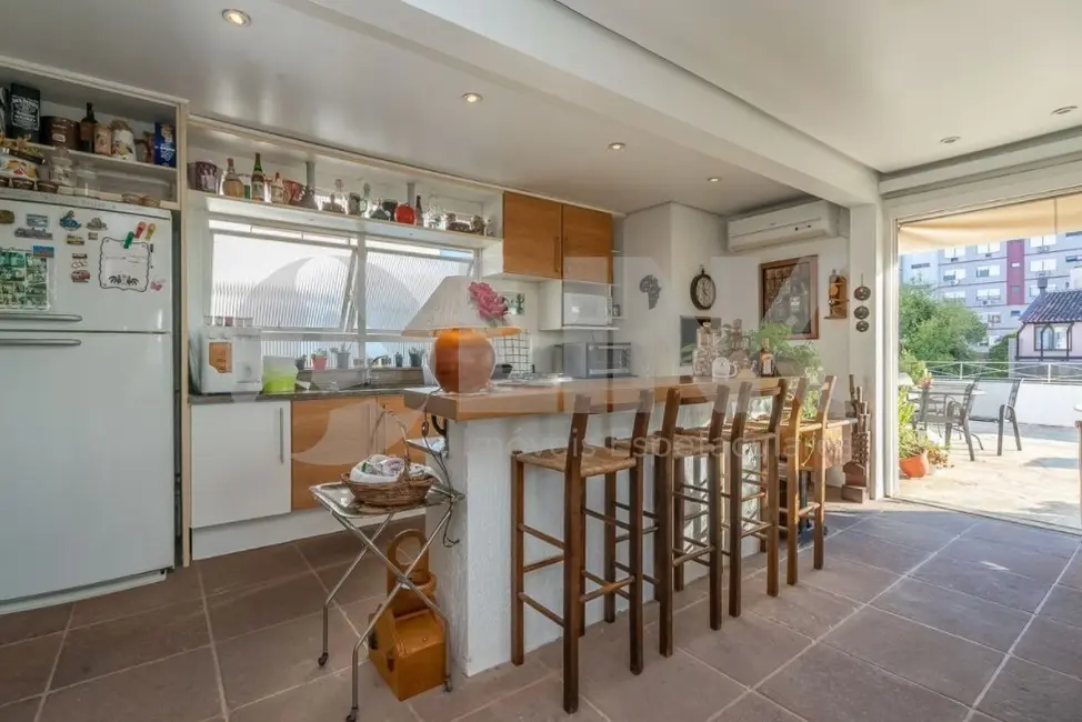 Apartamento com 4 quartos à venda, 213m2 em Mont Serrat, Porto Alegre - RS - imagem 3 Foto 3 de Apartamento com 4 quartos à venda, 213m2 em Mont Serrat, Porto Alegre - RS