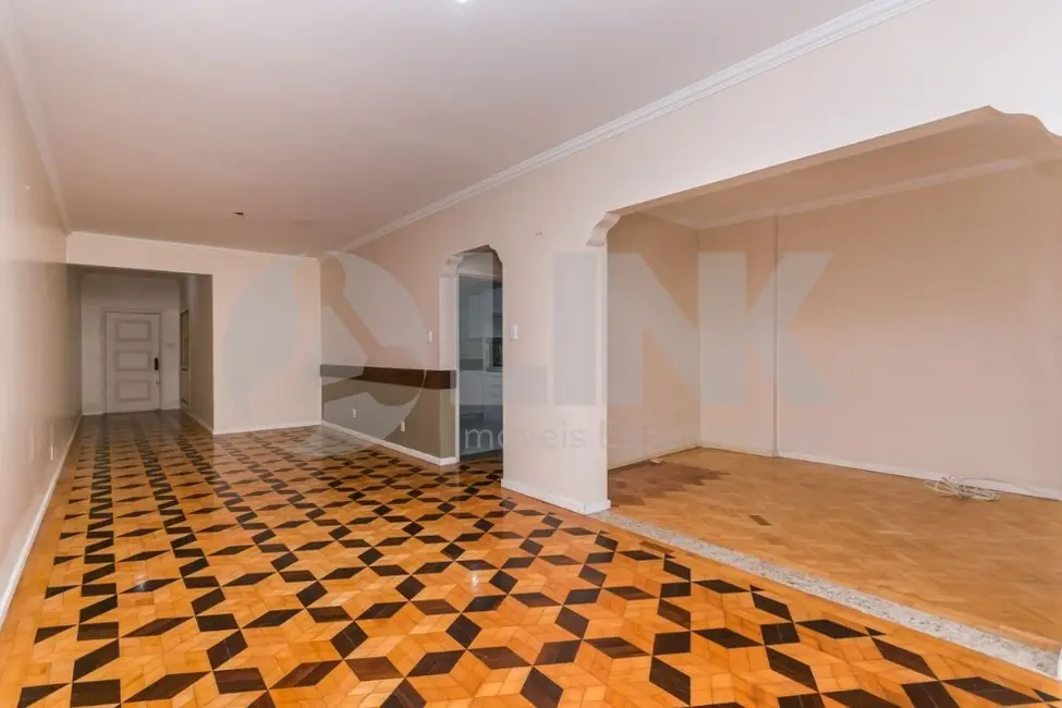 Foto 3 de Apartamento com 3 quartos à venda, 142m2 em Moinhos de Vento, Porto Alegre - RS