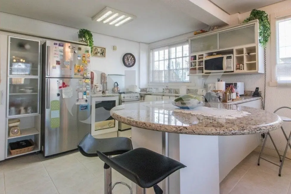 Foto 5 de Casa de Condomínio com 3 quartos à venda, 337m2 em Chácara das Pedras, Porto Alegre - RS