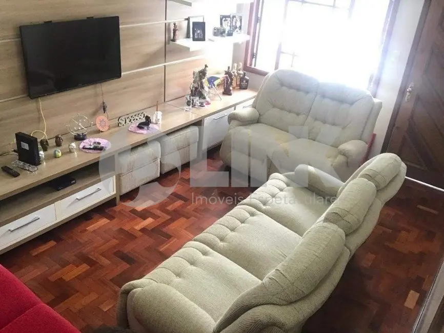 Foto 5 de Casa com 4 quartos à venda, 245m2 em Jardim Itu, Porto Alegre - RS