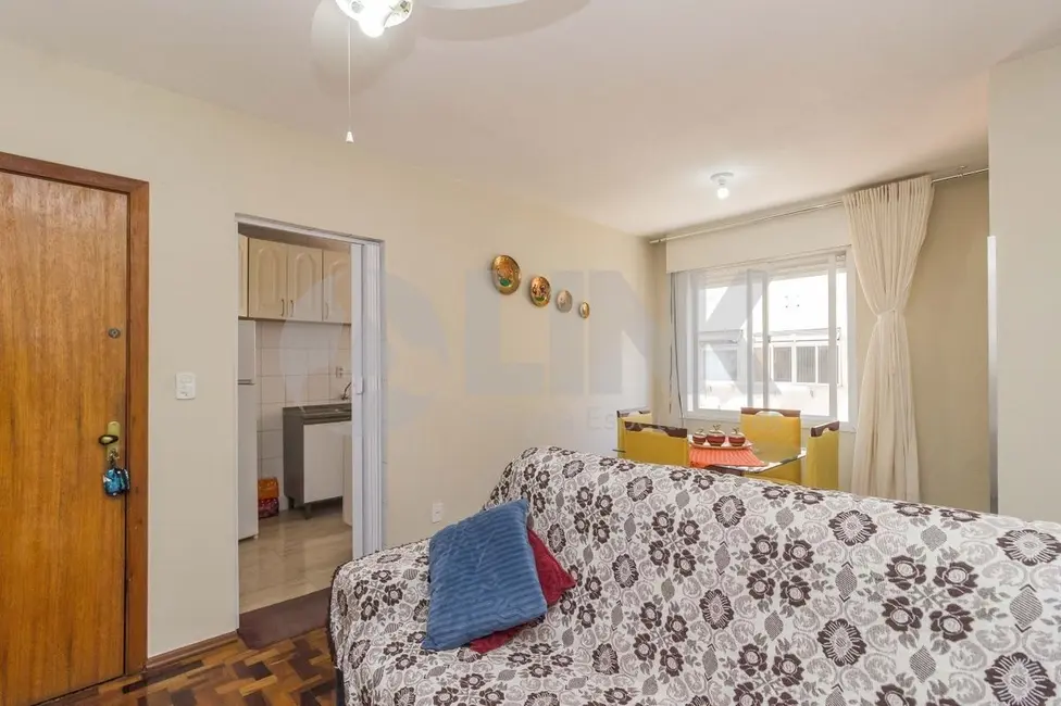 Foto 2 de Apartamento com 2 quartos à venda, 58m2 em Passo Da Areia, Porto Alegre - RS