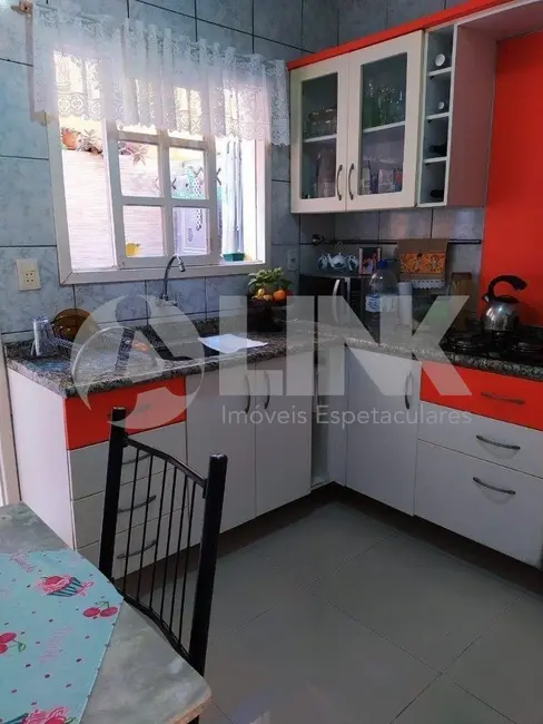 Foto 4 de Casa de Condomínio com 2 quartos à venda, 66m2 em Jardim Itu, Porto Alegre - RS