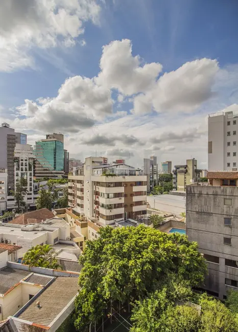 Apartamento com 4 quartos à venda, 335m2 em Moinhos de Vento, Porto Alegre - RS - imagem 8 Foto 8 de Apartamento com 4 quartos à venda, 335m2 em Moinhos de Vento, Porto Alegre - RS