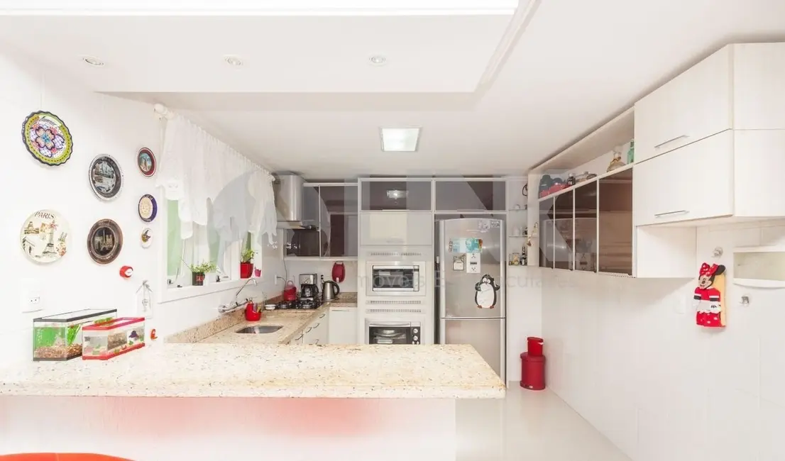 Casa de Condomínio com 3 quartos à venda, 403m2 em São Lucas, Viamao - RS - imagem 6 Foto 6 de Casa de Condomínio com 3 quartos à venda, 403m2 em São Lucas, Viamao - RS