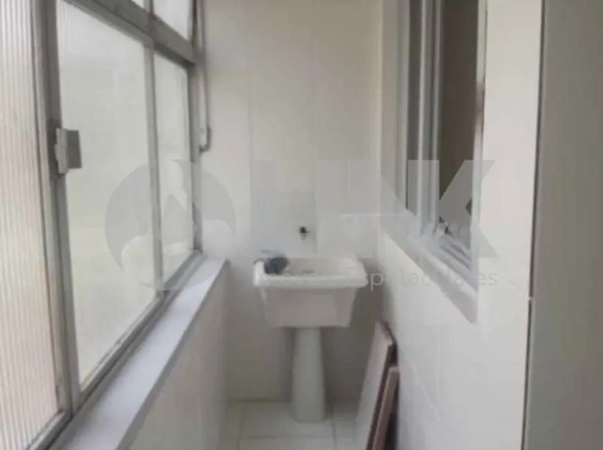 Foto 9 de Apartamento com 2 quartos à venda, 69m2 em São Sebastião, Porto Alegre - RS