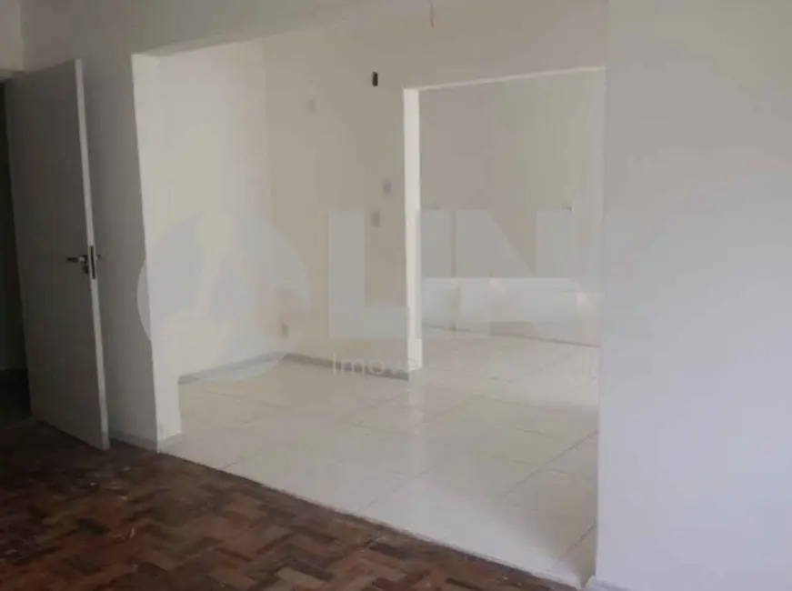 Foto 1 de Apartamento com 2 quartos à venda, 69m2 em São Sebastião, Porto Alegre - RS