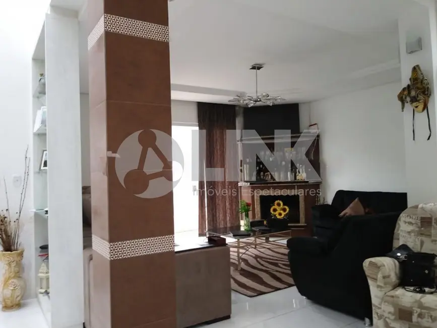 Foto 2 de Casa de Condomínio com 3 quartos à venda, 288m2 em Sarandi, Porto Alegre - RS
