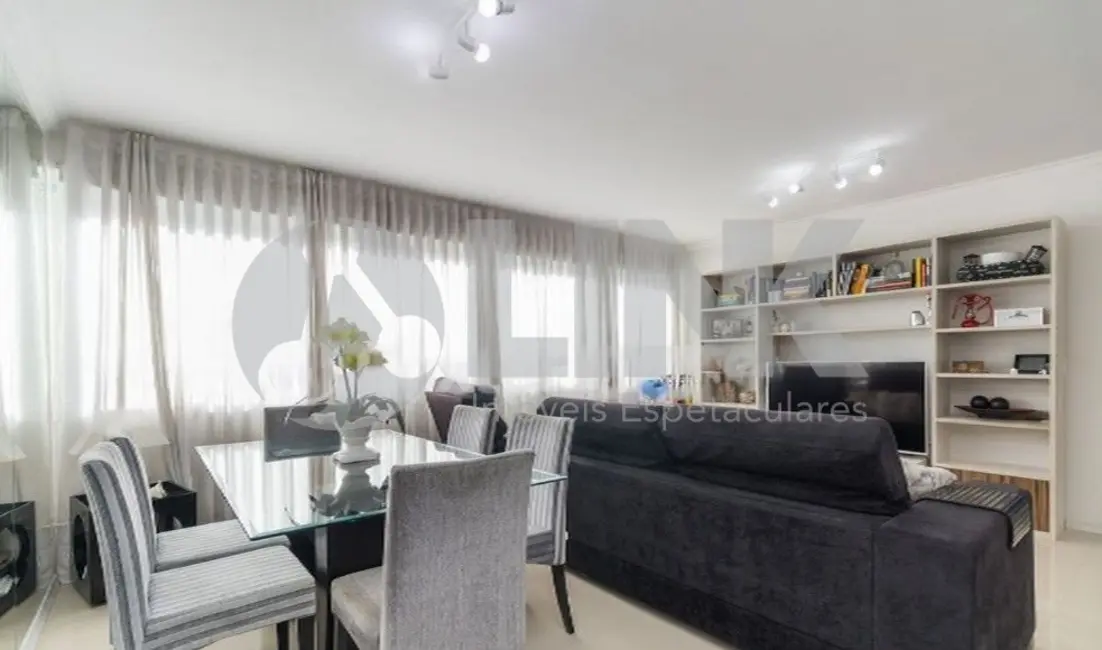 Foto 2 de Apartamento com 2 quartos à venda, 80m2 em Petrópolis, Porto Alegre - RS