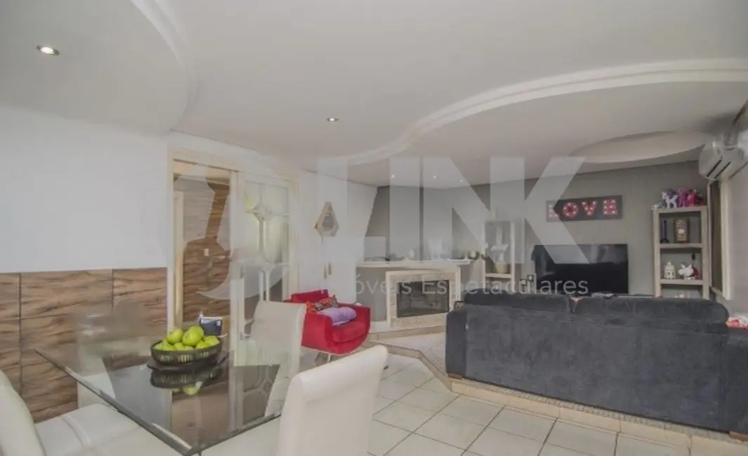 Casa com 3 quartos à venda, 198m2 em Parque Santa Fé, Porto Alegre - RS - imagem 3 Foto 3 de Casa com 3 quartos à venda, 198m2 em Parque Santa Fé, Porto Alegre - RS