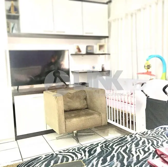 Apartamento com 2 quartos à venda, 58m2 em Passo da Areia, Porto Alegre - RS - imagem 4 Foto 4 de Apartamento com 2 quartos à venda, 58m2 em Passo da Areia, Porto Alegre - RS