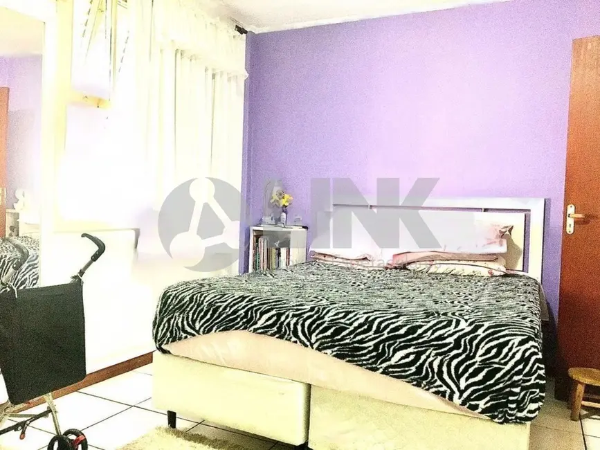 Apartamento com 2 quartos à venda, 58m2 em Passo da Areia, Porto Alegre - RS - imagem 5 Foto 5 de Apartamento com 2 quartos à venda, 58m2 em Passo da Areia, Porto Alegre - RS