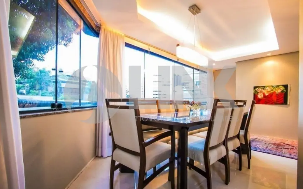 Foto 3 de Apartamento com 3 quartos à venda, 140m2 em Bela Vista, Porto Alegre - RS