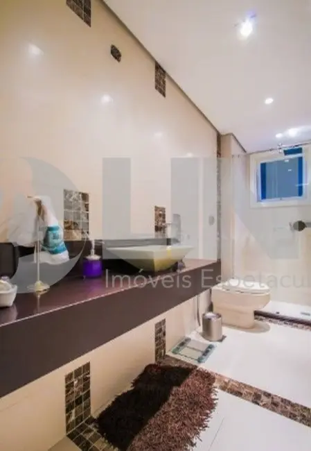 Foto 6 de Apartamento com 3 quartos à venda, 140m2 em Bela Vista, Porto Alegre - RS