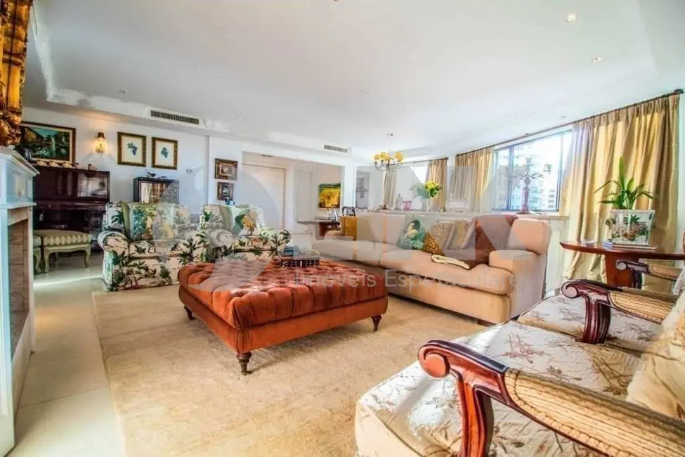 Apartamento com 3 quartos à venda, 257m2 em Bela Vista, Porto Alegre - RS - imagem 2 Foto 2 de Apartamento com 3 quartos à venda, 257m2 em Bela Vista, Porto Alegre - RS