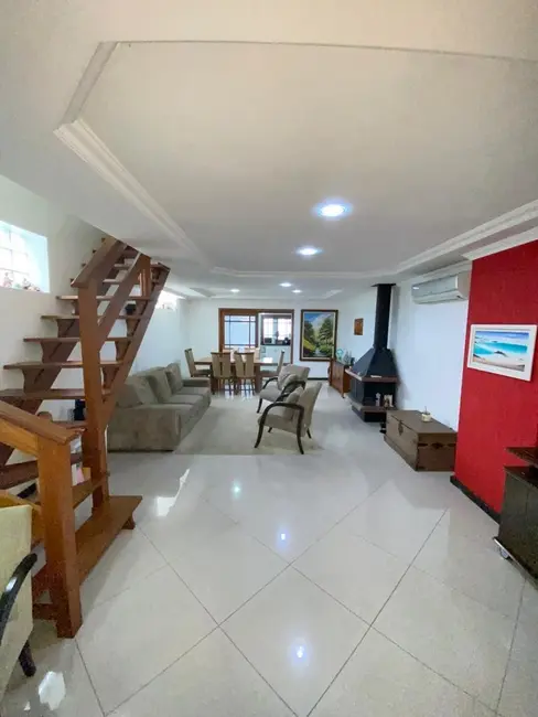 Foto 4 de Casa com 2 quartos à venda, 170m2 em Sarandi, Porto Alegre - RS