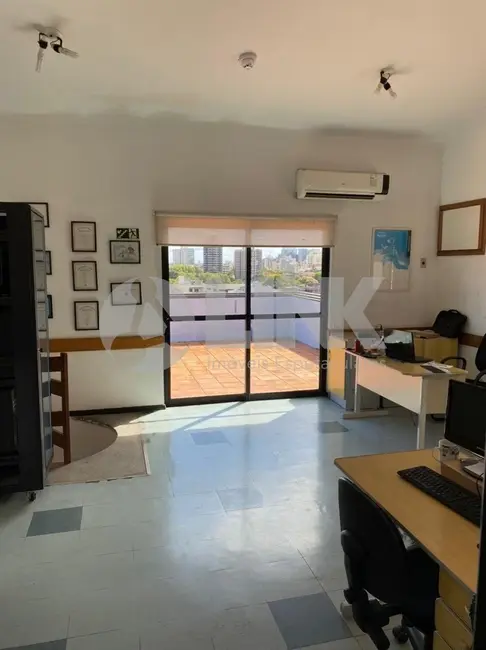 Apartamento com 2 quartos à venda, 112m2 em Azenha, Porto Alegre - RS - imagem 1 Foto 1 de Apartamento com 2 quartos à venda, 112m2 em Azenha, Porto Alegre - RS