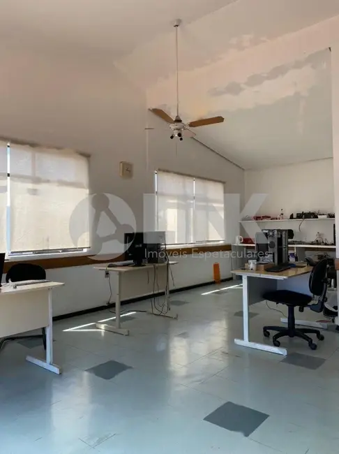 Apartamento com 2 quartos à venda, 112m2 em Azenha, Porto Alegre - RS - imagem 3 Foto 3 de Apartamento com 2 quartos à venda, 112m2 em Azenha, Porto Alegre - RS