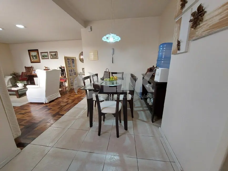 Foto 7 de Apartamento com 2 quartos à venda, 91m2 em Floresta, Porto Alegre - RS