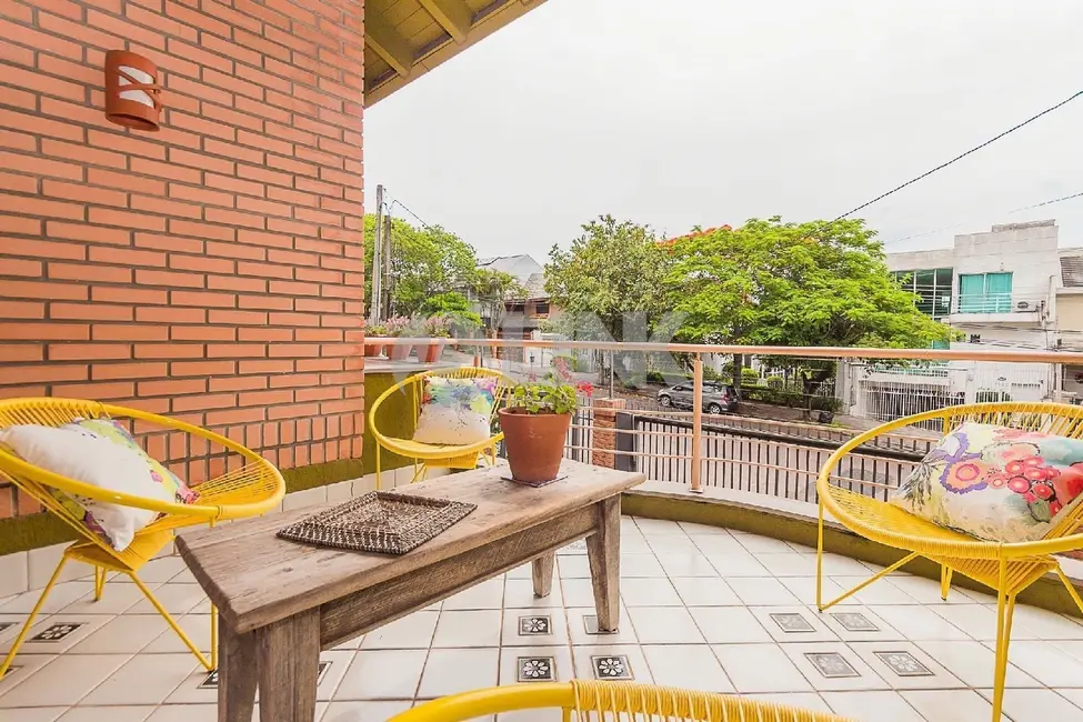 Foto 7 de Casa com 5 quartos à venda, 418m2 em Chácara das Pedras, Porto Alegre - RS