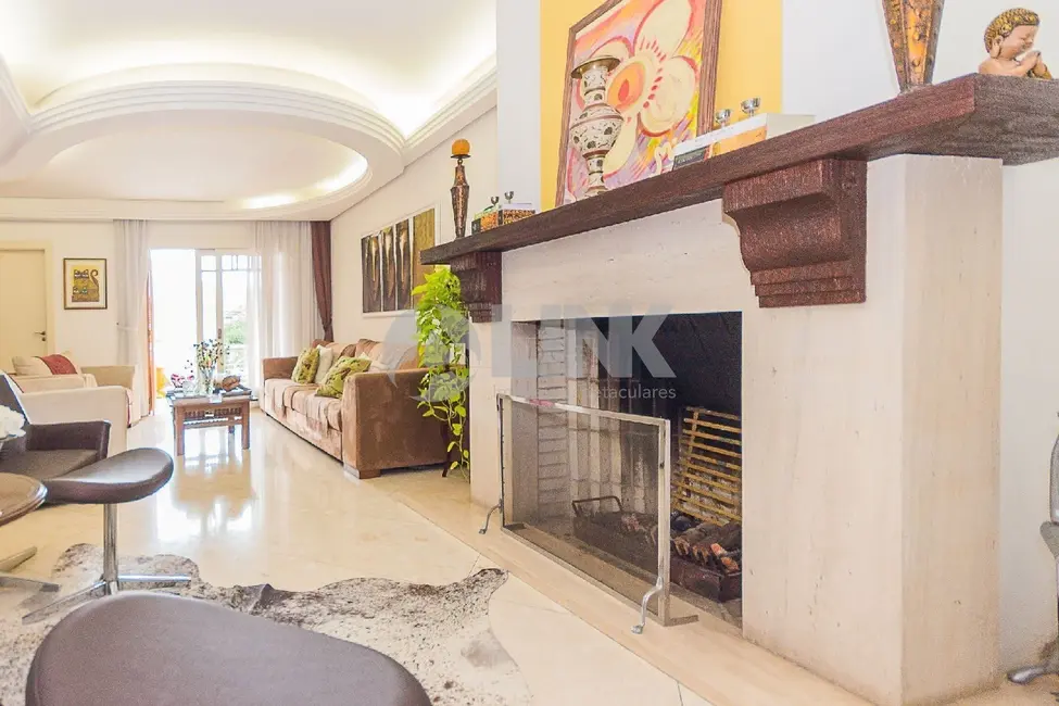 Foto 3 de Casa com 5 quartos à venda, 418m2 em Chácara das Pedras, Porto Alegre - RS