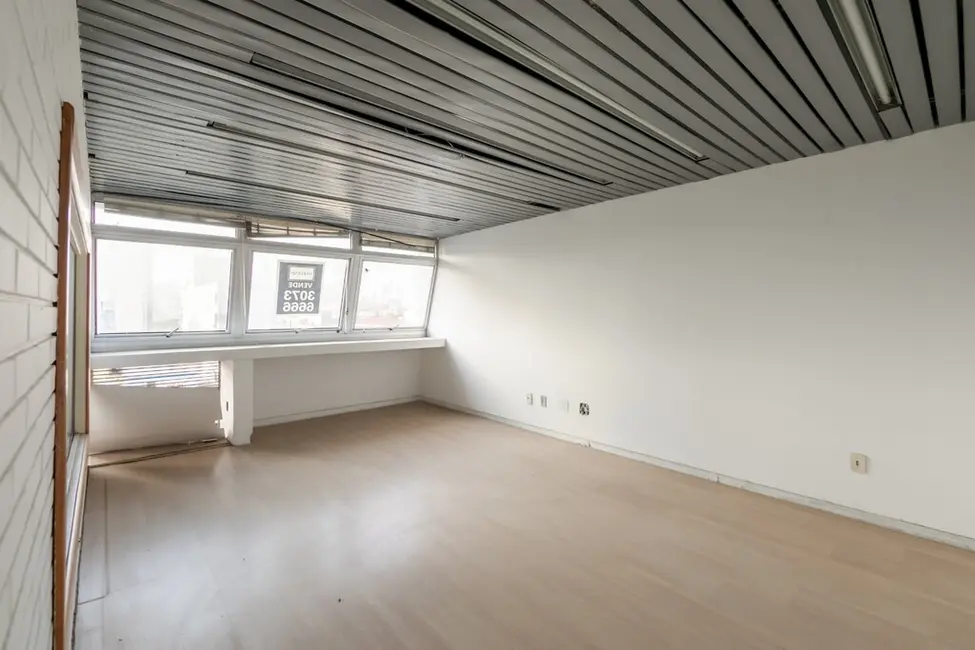 Foto 6 de Sala Comercial à venda, 320m2 em Petrópolis, Porto Alegre - RS