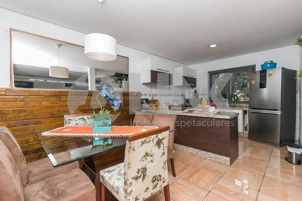 Foto 7 de Casa de Condomínio com 3 quartos à venda, 230m2 em Vila Nova, Porto Alegre - RS