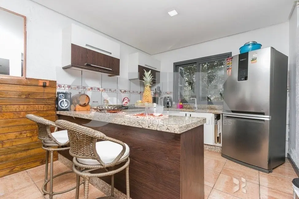 Foto 8 de Casa de Condomínio com 3 quartos à venda, 230m2 em Vila Nova, Porto Alegre - RS