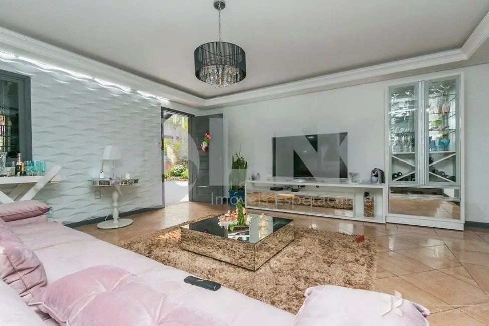 Foto 2 de Casa de Condomínio com 3 quartos à venda, 230m2 em Vila Nova, Porto Alegre - RS