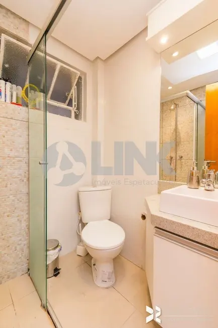 Apartamento com 3 quartos à venda, 59m2 em Passo da Areia, Porto Alegre - RS - imagem 8 Foto 8 de Apartamento com 3 quartos à venda, 59m2 em Passo da Areia, Porto Alegre - RS