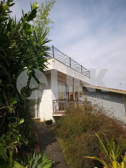 Casa com 6 quartos à venda, 574m2 em Menino Deus, Porto Alegre - RS - imagem 5 Foto 5 de Casa com 6 quartos à venda, 574m2 em Menino Deus, Porto Alegre - RS