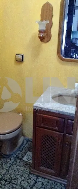 Casa com 3 quartos à venda, 200m2 em Sarandi, Porto Alegre - RS - imagem 6 Foto 6 de Casa com 3 quartos à venda, 200m2 em Sarandi, Porto Alegre - RS