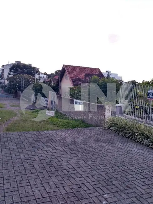 Foto 3 de Terreno / Lote à venda, 347m2 em Chácara das Pedras, Porto Alegre - RS