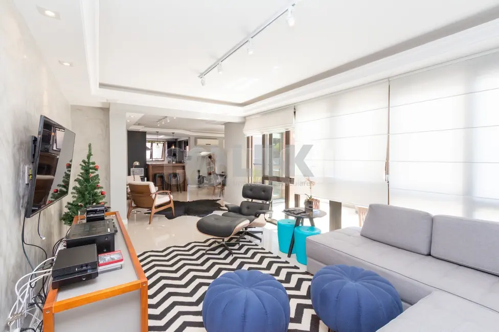 Foto 2 de Apartamento com 3 quartos à venda, 181m2 em Mont Serrat, Porto Alegre - RS