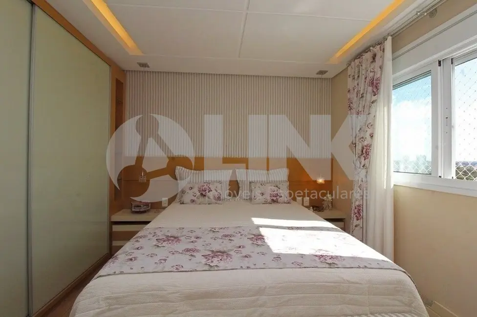 Apartamento com 1 quarto à venda, 160m2 em Higienópolis, Porto Alegre - RS - imagem 6 Foto 6 de Apartamento com 1 quarto à venda, 160m2 em Higienópolis, Porto Alegre - RS