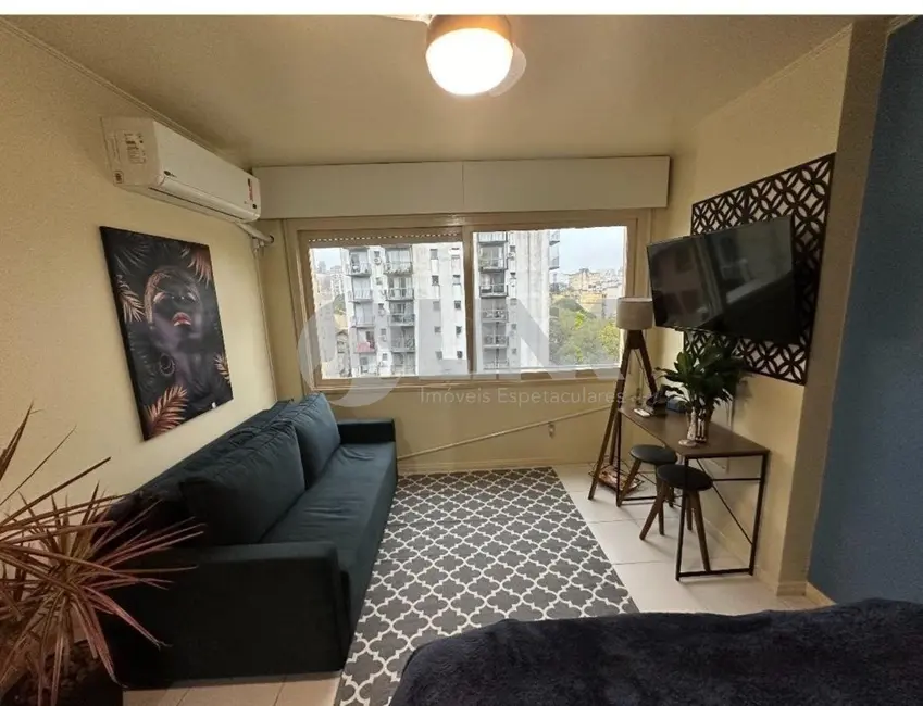 Apartamento com 1 quarto à venda, 28m2 em Cidade Baixa, Porto Alegre - RS - imagem 2 Foto 2 de Apartamento com 1 quarto à venda, 28m2 em Cidade Baixa, Porto Alegre - RS