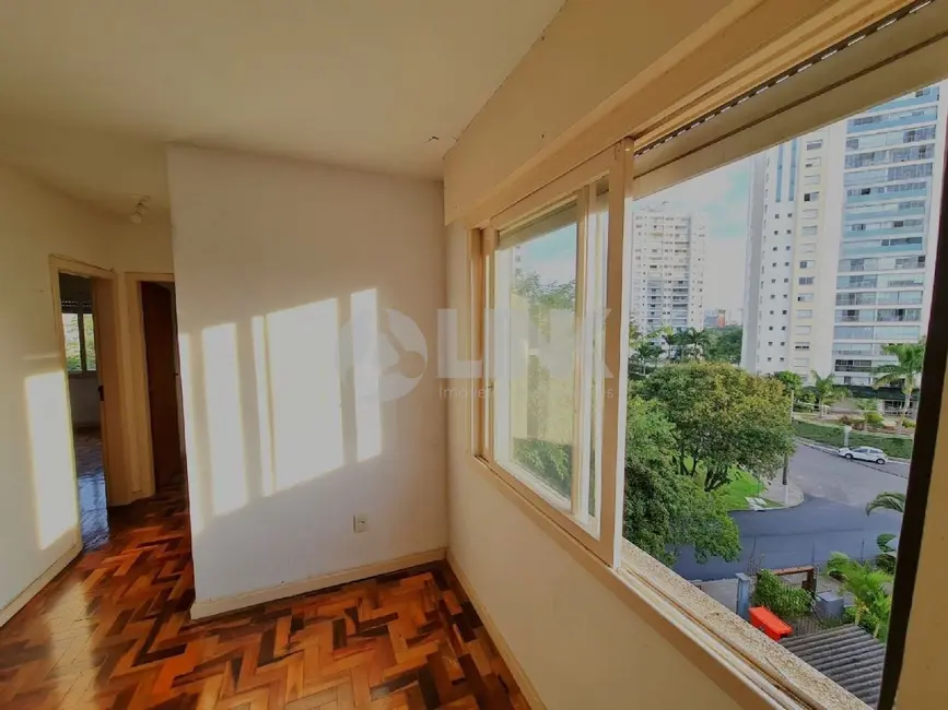Foto 3 de Apartamento com 2 quartos à venda, 58m2 em Vila Ipiranga, Porto Alegre - RS